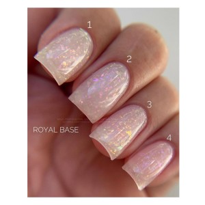 База камуфлююча Saga Royal 01, прозоро-молочний з рожевими пластівцями юки, 8 мл. Photo 3